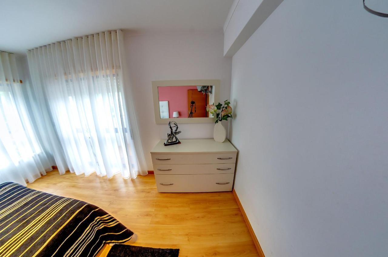 Apartamentos 7 Saias - Centro Nazare Ngoại thất bức ảnh